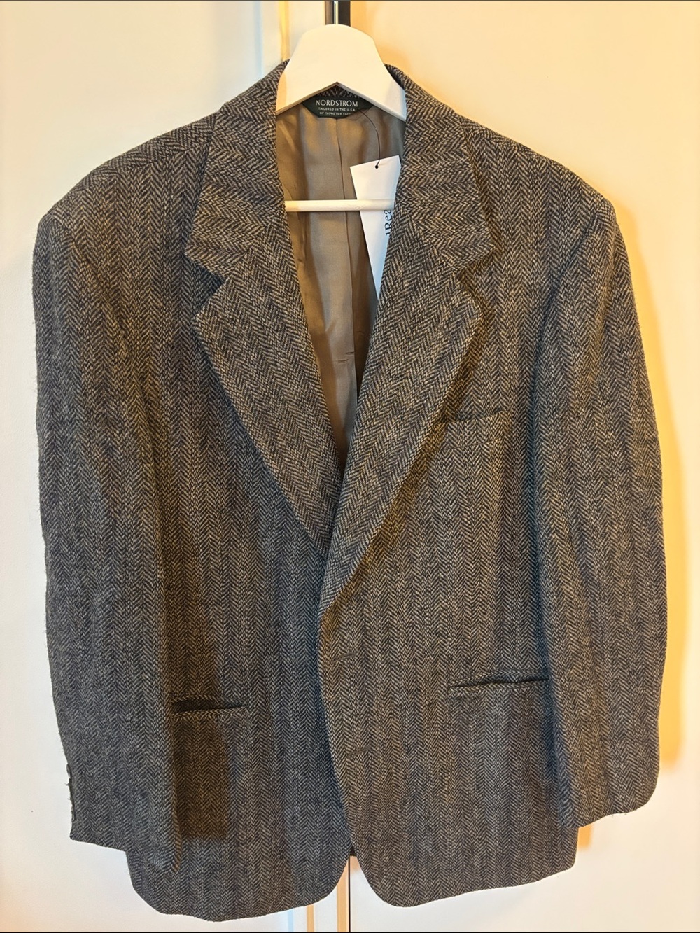 Broadmoor and Pike/ Nordstrom Herringbone Sport Coat 100% Pure Scottish Wool